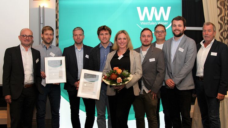 (v. l.): Andreas Speith, WW, Jork Zintarra, Prof. Dr.-Ing. Sebastian Föste, Julian Dreher, Jenny-Jey Roesner, Sprecherin Projektgruppe, Dominik Hähn, Vincent Quilitz, Sören Lohmeier und Ulrich Meyer, Jurysprecher.