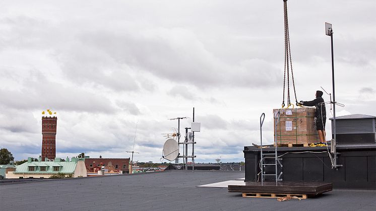 Leverans av solpaneler till Baronen, foto Kalmar Energi