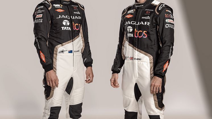 J_TCS_Racing_MitchEvans_SamBird_002