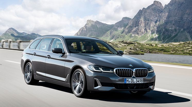 BMW 530i Touring, Sophisto grey metallic