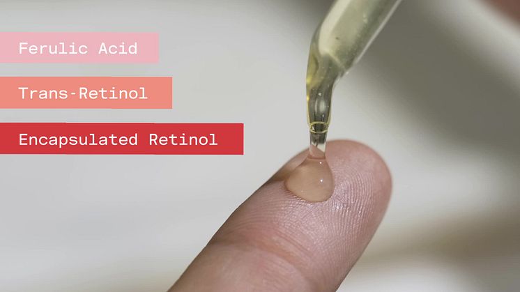 Dr Dennis Gross Advanced Retinol + Ferulic Texture Renewal Serum.mp4