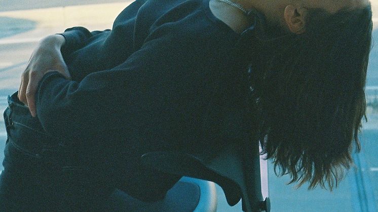 Oplev Okay Kayas personlige og ærlige indiepop-univers, når hun spiller i Lille VEGA den 4. september.