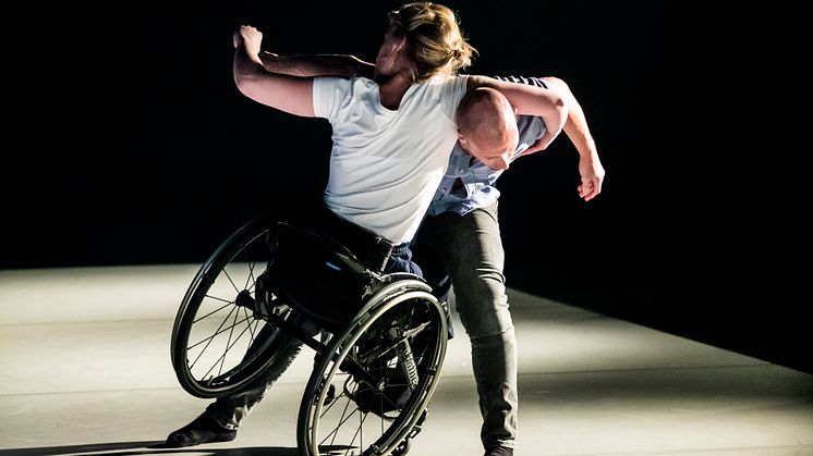 Hemlagat spelas i Karlskrona, Konserthusteatern, 18 feb. Lund, Lunds Stadsteater, 28 feb. Kristianstad, Kristianstad Teater, 9 mars.