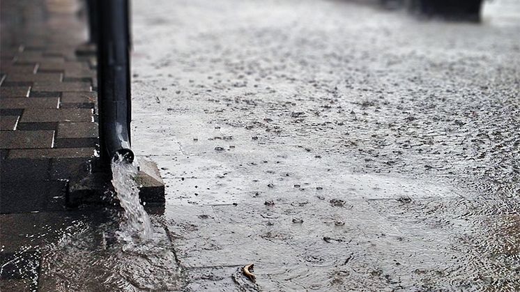 Framsidesbild: Tillskottsvatten i vardande på Wieselgrensplatsen i Göteborg, Ann Mattsson, Gryaab.