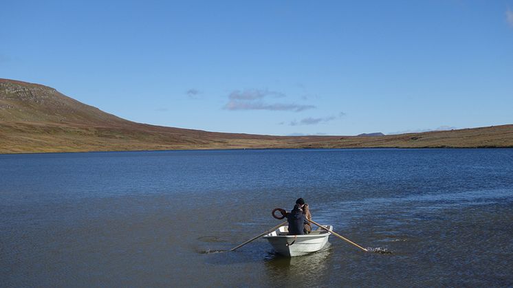 Kartlägga en sjö  med GPS-positionering och ekolod från båt är mycket tidsödande, därför valde forskarna ett teoretiskt angreppssätt i studien.  Foto: D. Seekell