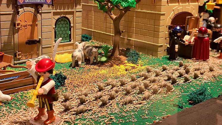 Neue Sonderausstellung "PLAYMOBIL - Archäologische Zeitreise" vom Diorama Artist Oliver Schaffer im Museum Hameln