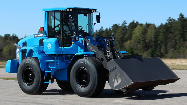 Swecon slog hastighetsrekord med prestandakonceptet och hjullastaren Volvo L60G PCP