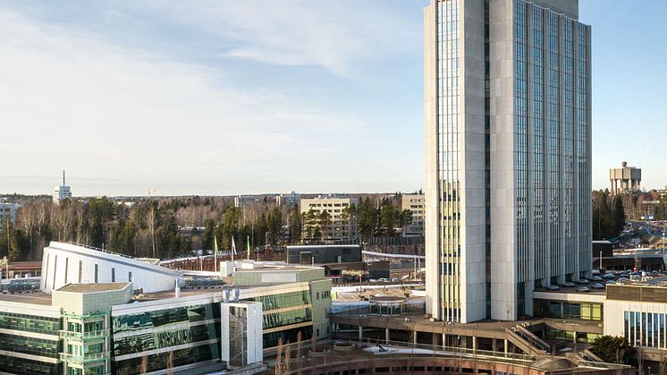 Regenero hankki lokakuussa 2017 omistukseensa Fortumin entisen pääkonttorikiinteistön. Kuva: YIT
