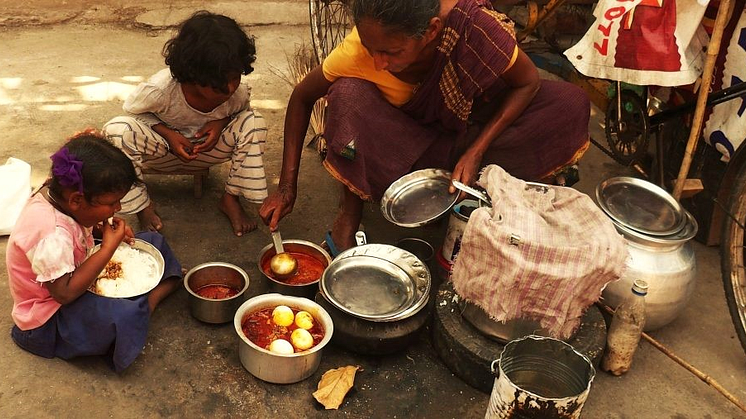 World Children Need vill engagera fler – öppnar 90-konto