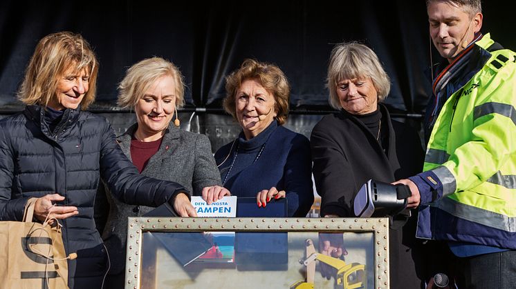 Spadtagsceremoni för nya Humanisten i Göteborg