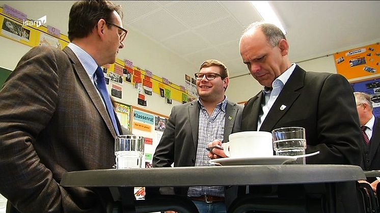 Isar TV - Bericht zum Auftakt des Bürgerenergiepreises Niederbayern 2016