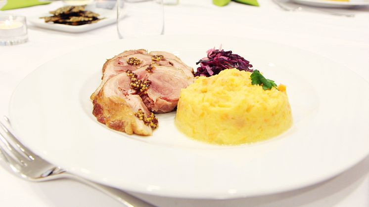 Fläsklägg med rotmos