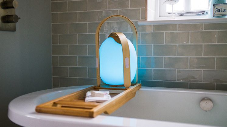 Trådlös högtalare och lampa, mini - bad