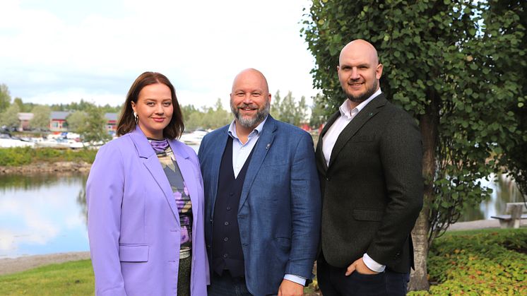 Kata Nilsson (S), Patric Lundström (S), Anton Li Nilsson.JPG