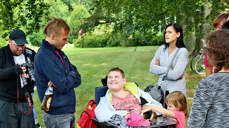 Tag der offenen Tür im Kinderhospiz: Bärenherz-Familienfest lockt mehr als 1.500 Besucher in den Kees’schen Park