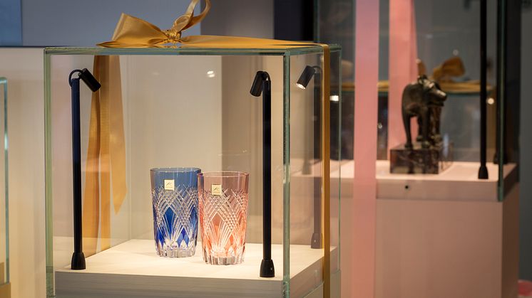 Jubileumsgåvorna, glas från Japan