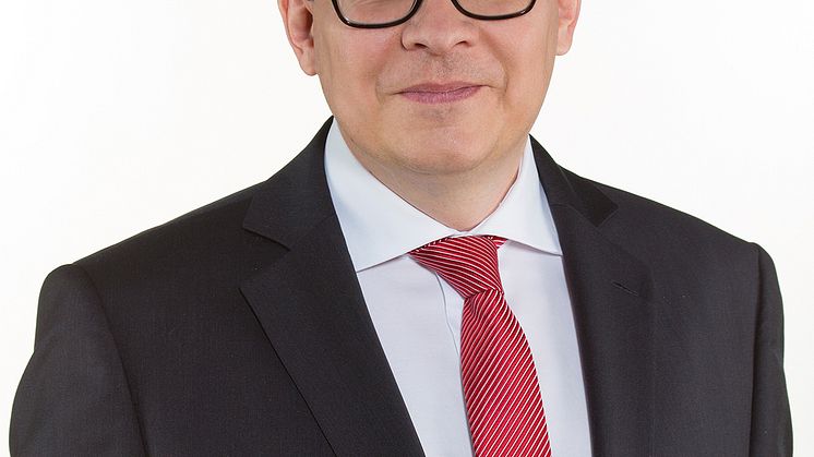 Florian von Khreninger-Guggenberger (45) ist seit Anfang Juli Direktor Private Banking bei der Stadtsparkasse München für besonders vermögende Kunden.
