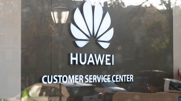 Huawei Servicebuk_3.jpg