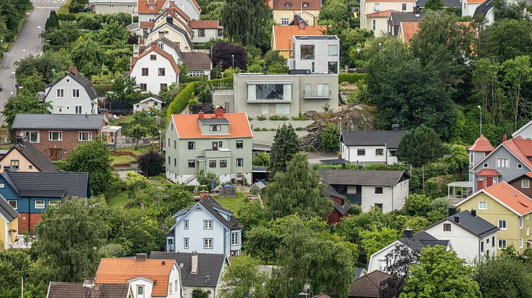Bjurfors kommentar till Mäklarstatistik: 2024 blev vändningen – fler affärer och prisökningar över 5 % väntar 2025