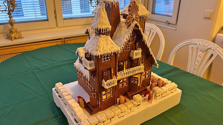 Unikt pepparkaksslott på auktion till förmån för Musikhjälpen och Världens Barn.