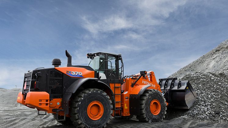 Delvator Hitachi ZW370-6