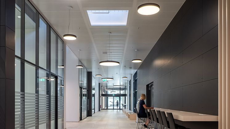Setting new standards with lean lighting.