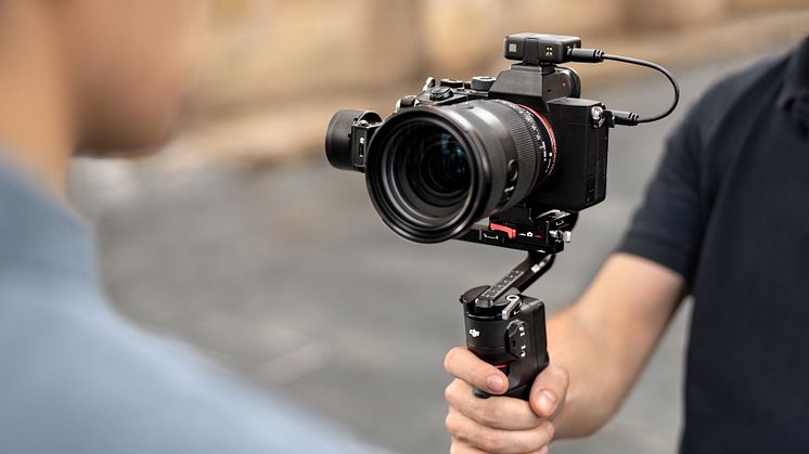 DJI RS 3 Mini - With DJI Mic (3 of 4)