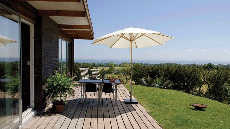 Saga Wood terrasse med svanemerket plank