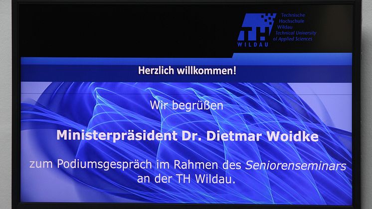 Ministerpräsident Dr. Dietmar Woidke eröffnete das 24. Sommersemester des Seniorenseminars der TH Wildaue