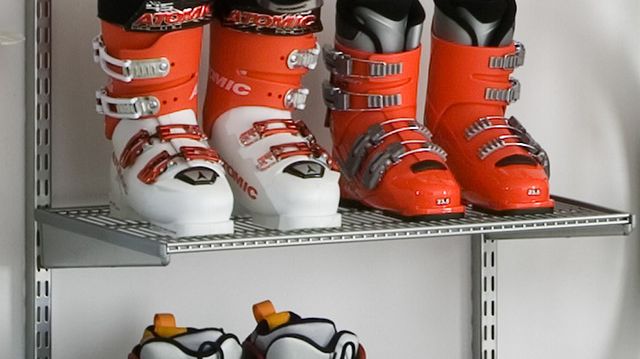 DK_Leisure_Teaser_Storage_Wire-shelf