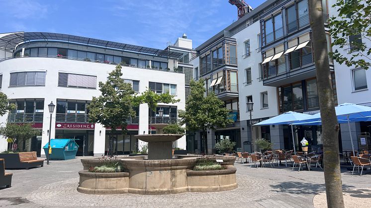 Bad_Neuenahr__Brunnen_an_der_Linde_2023