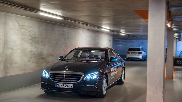 Självparkerande bilar i Stuttgart