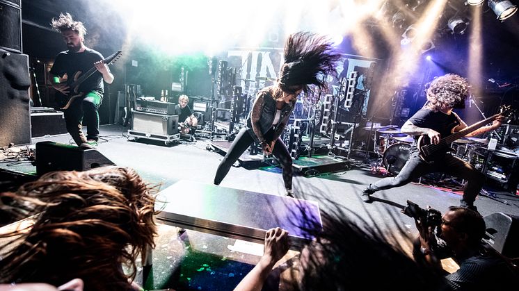 Jinjer live 2019