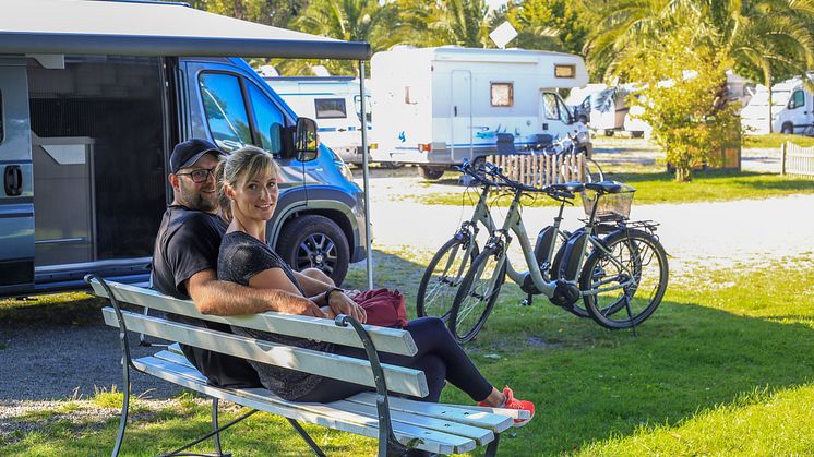 Reisemobilhafen Bad Pyrmont Paar-Fotos.jpg