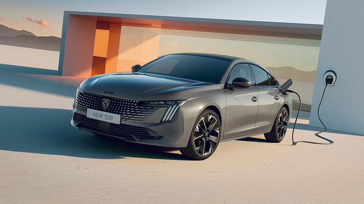 peugeot_508hybrid_2302cv_004_fr-63f71bdc41b7f