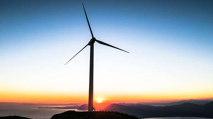 För att möta vindkraftens utmaningar har Länsstyrelsen i Dalarnas län, med finansiering från Energimyndigheten, startat projektet Hållbar vindkraft i Dalarna. Foto: Unsplash. 