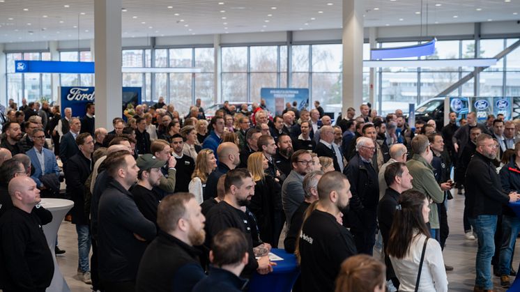 Ford öppnar ny toppmodern anläggning i Akalla, norra Stockholm samt Lund. Blir störst i norra Europa