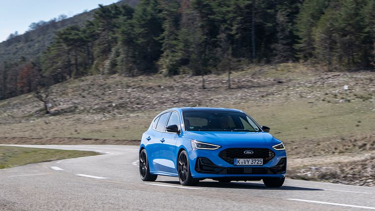 2024_FORD_FOCUS-ST_52.jpg