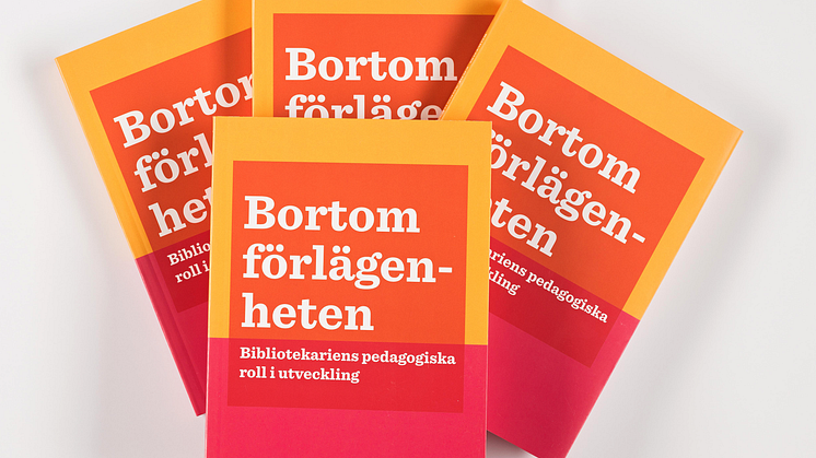 Bortom förlägenheten - Ny antologi om bibliotekariens pedagogiska roll