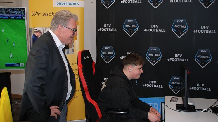 Bayernwerk-E-Football-Turnier-Eggenfelden-Albert-Zettl