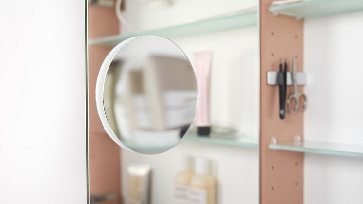 Gustavsberg Artic Magnifying mirror.jpg