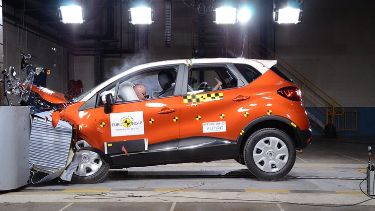 RENAULT FÅR SIN 15:E EURO NCAP UTMÄRKELSE TACK VARE RENAULT CAPTUR
