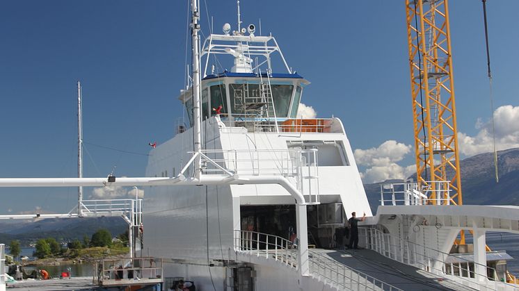 Joint mooring, shore power system wins innovation award
