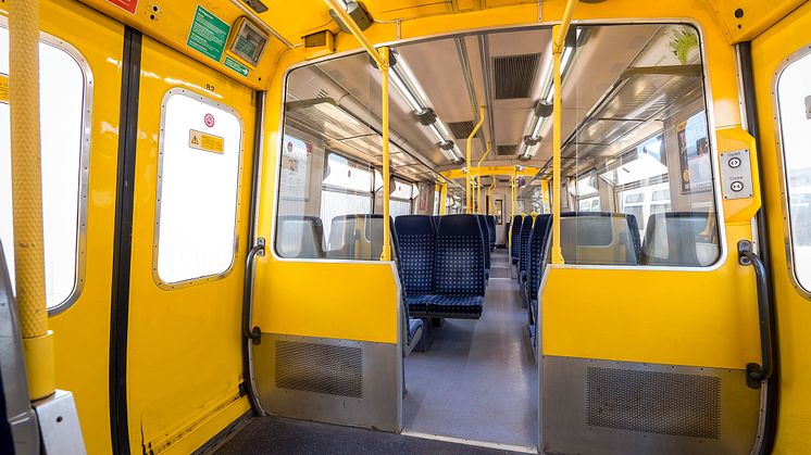 Old Moorgate train - saloon