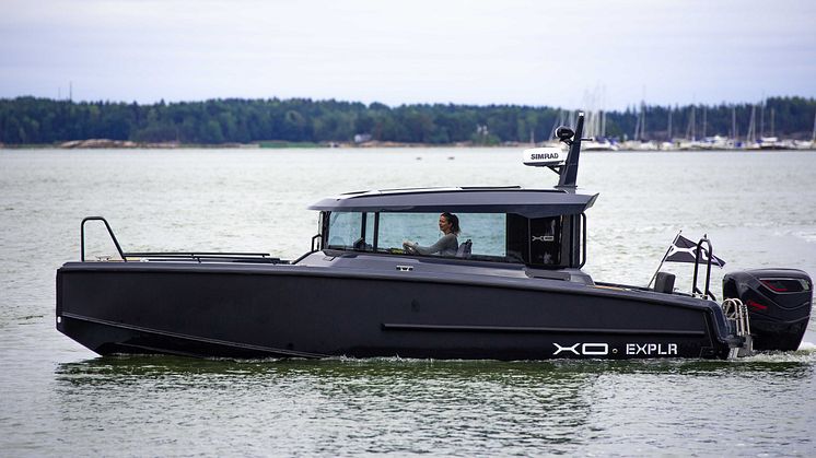 XO Boat's EXPLR 9
