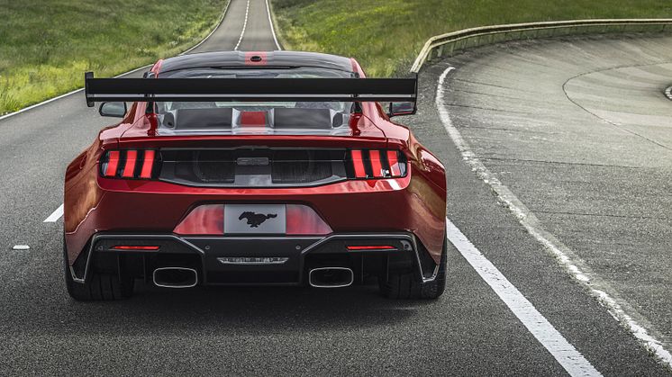 2025 Ford Mustang GTD (4).jpg