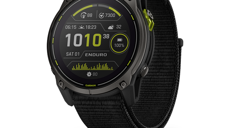 Enduro3_black_HR_front-left_0014_wf.png