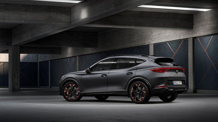 Covers-come-off-the-CUPRA-Formentor_05_HQ