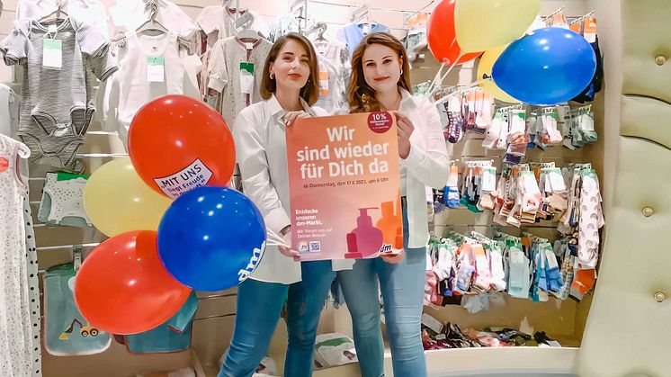 Osnabrücker dm-Markt in der Weidenstraße eröffnet nach rund einem Monat Umbau mit komplett neuer Ladeneinrichtung und Aktionen für die ganze Familie