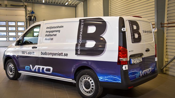 Eldrivna Mercedes-Benz eVito levererades till Budcompaniett i Stockholm